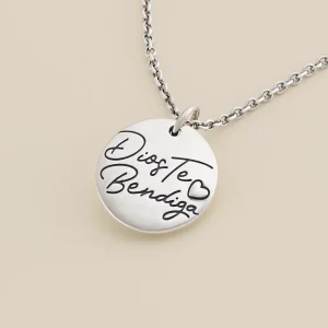 "Dios Te Bendiga" Charm