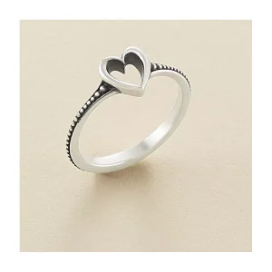 Delicate Heart Beaded Ring