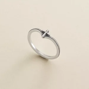 Chevron Cross Ring
