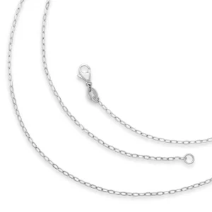 Petite Chain Layers Look